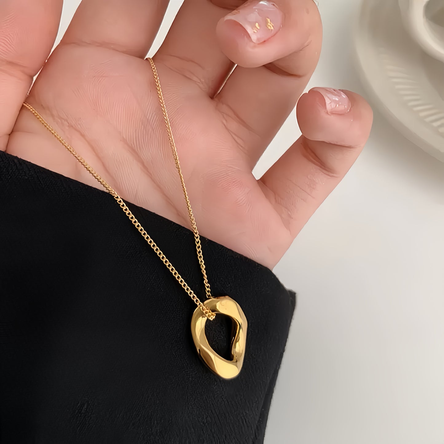 Stainless Steel I8K Retro Minimalist Necklace with Irregular/Asymmetric Pendant