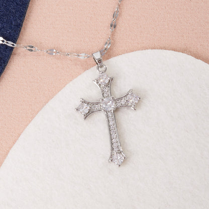 Fashion Pendant Necklace with Cross Charm Elegant Charm